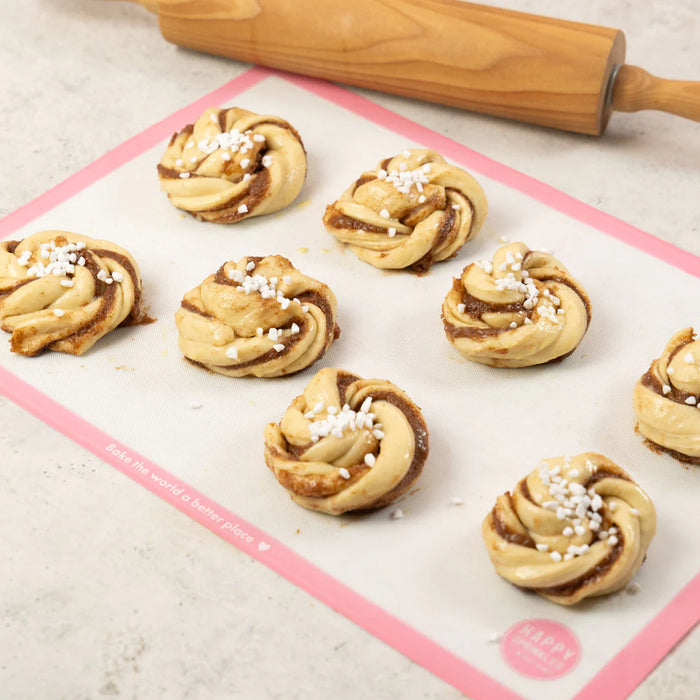 Happy Baking Mat (transparent)
